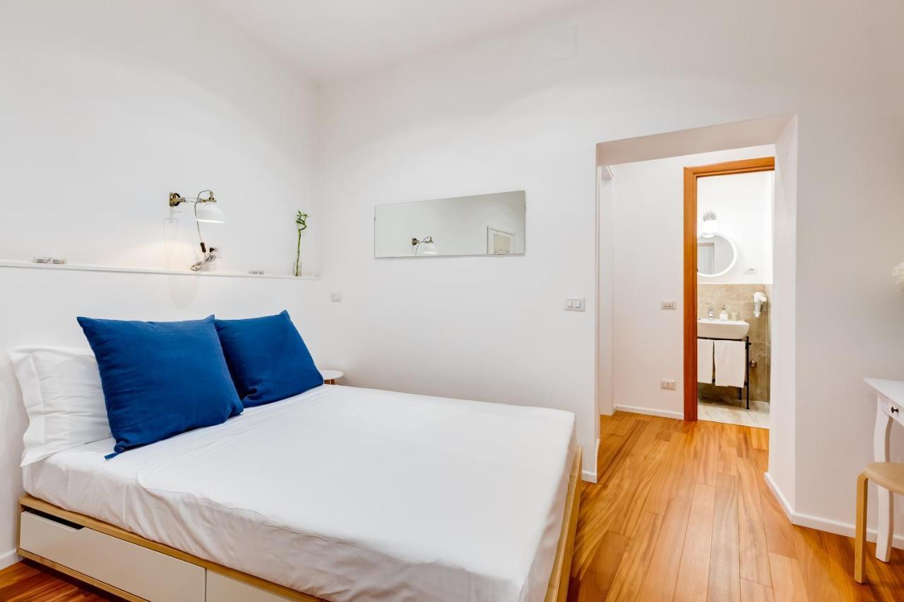 Lovely And Modern Nest Near The Colosseum Рим Экстерьер фото